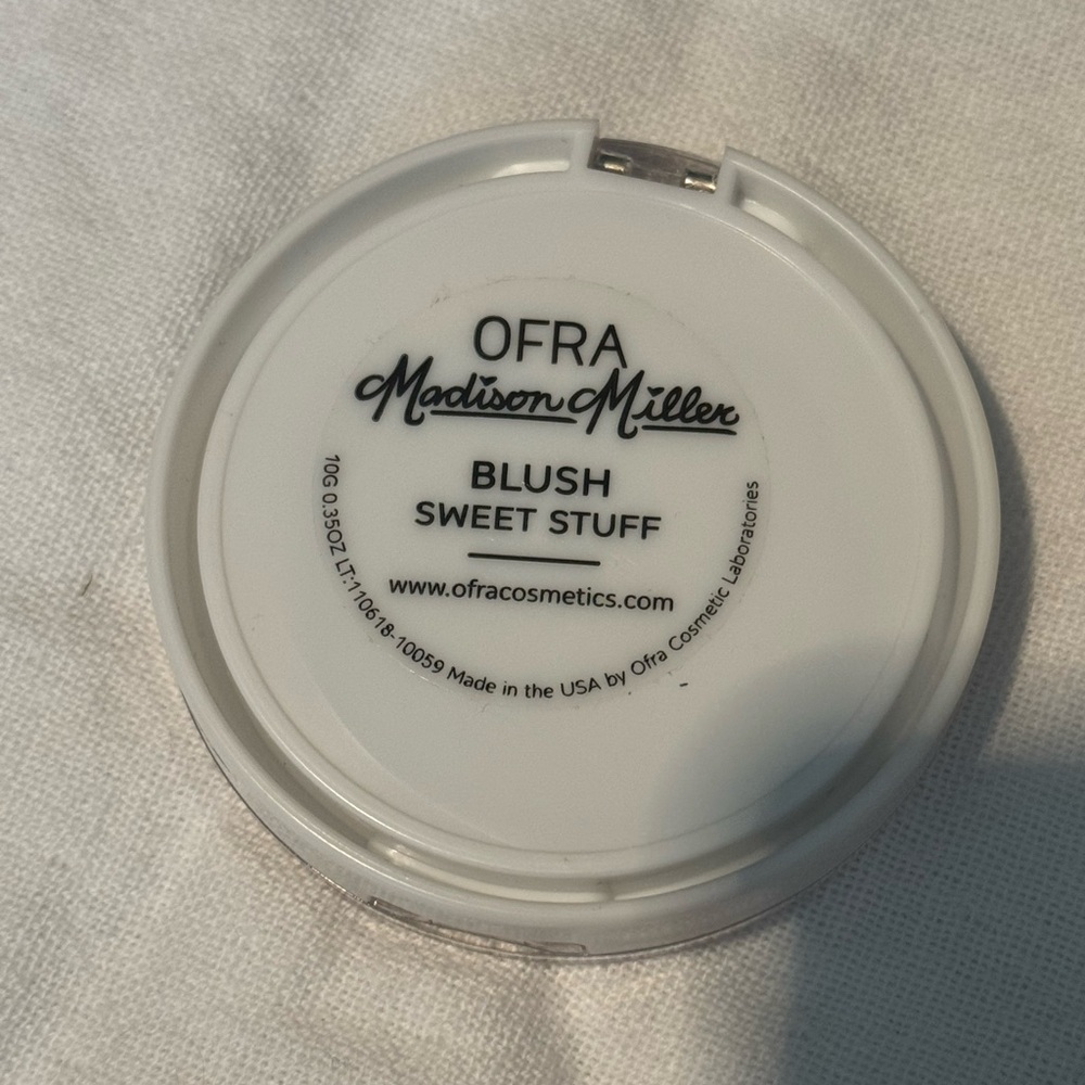 OFRA Madison Miller Blush in Sweet Stuff - Picture 3 of 3